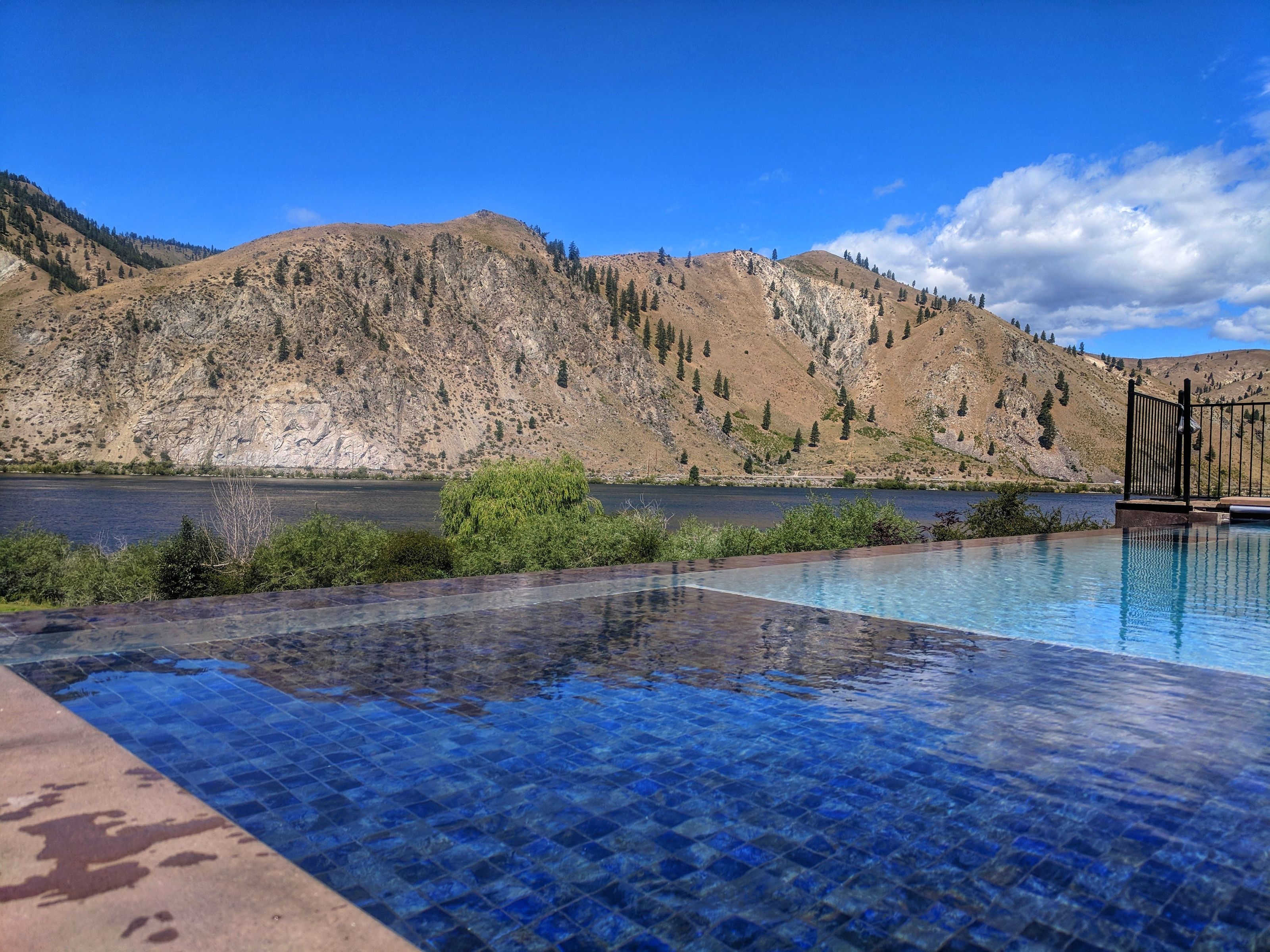 Bullfrog Spas & Custom Pools in Wenatchee Pool to Spa Services